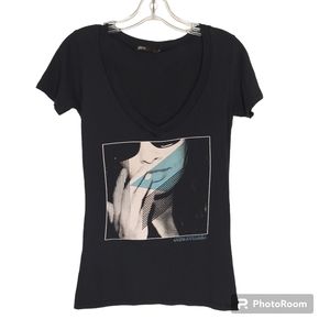 Black grn Graphic Tee